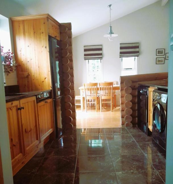 Ballyhoura Mountain Lodges Ballyorgan Extérieur photo